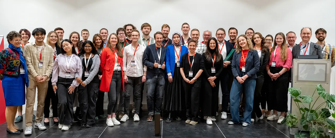 Neue Partnerschaft: GenerationenDialog