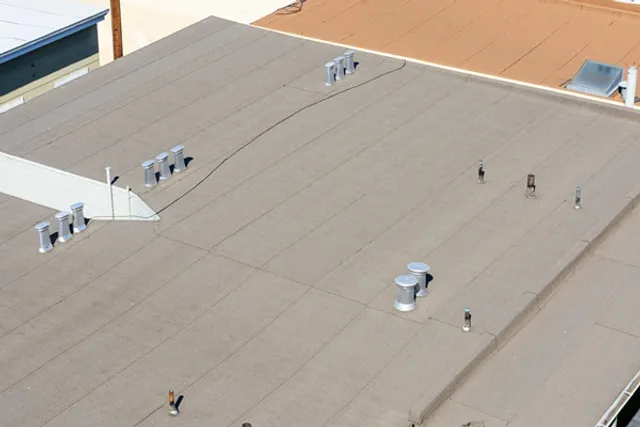 "Gib uns Dein Dach - wir machen den Rest!"